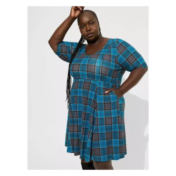 Gently Used - Torrid Mini Ponte V-neck Skater Dress Blue & Gray Plaid Size 3x - Picture 2 of 12